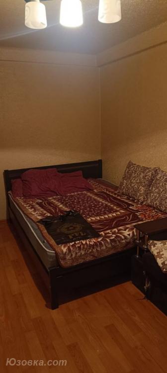 1-комн. квартира, 30 м², вторичка, 1/5 эт., ДОНЕЦК