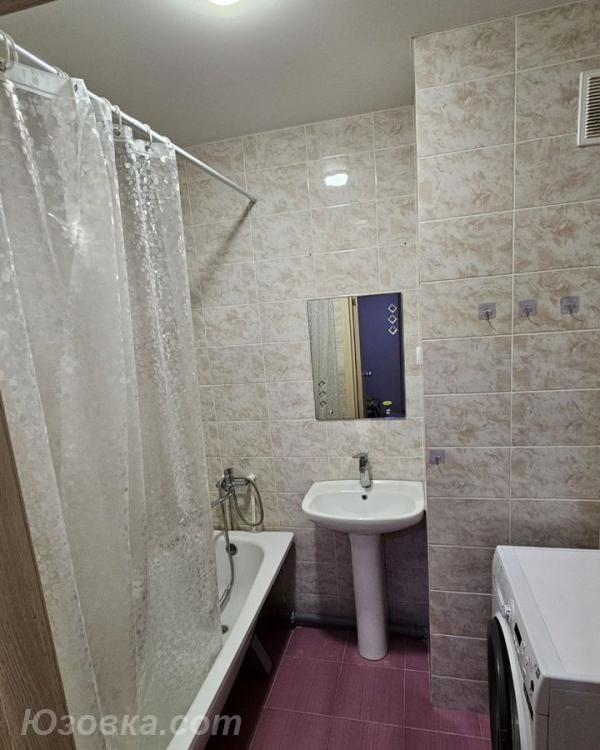 2-комн. квартира, 45м², с мебелью, 3/9 эт., ДОНЕЦК