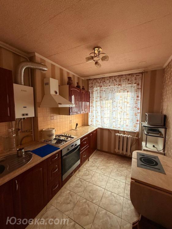 2-комн. квартира, 48 м², вторичка, 8/9 эт., ДОНЕЦК