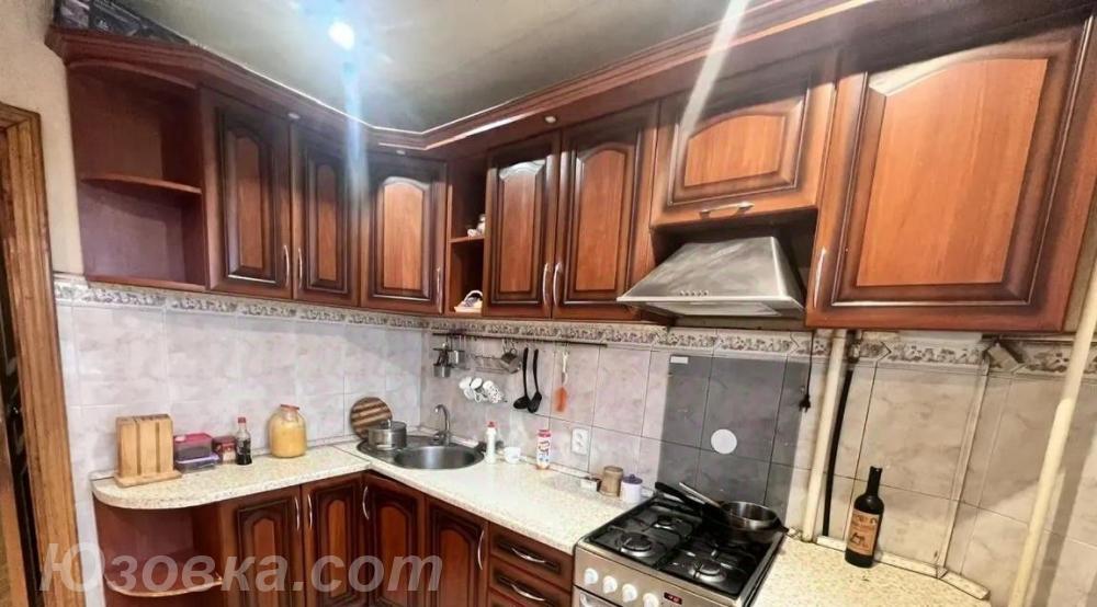 2-комн. квартира, 45м², с мебелью, 2/9 эт., ДОНЕЦК