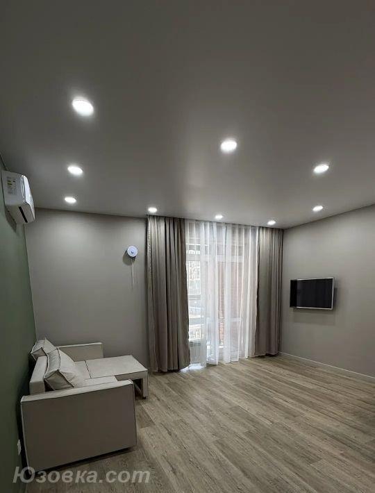 3-комн. квартира, 33м², с мебелью, 6/10 эт., ДОНЕЦК
