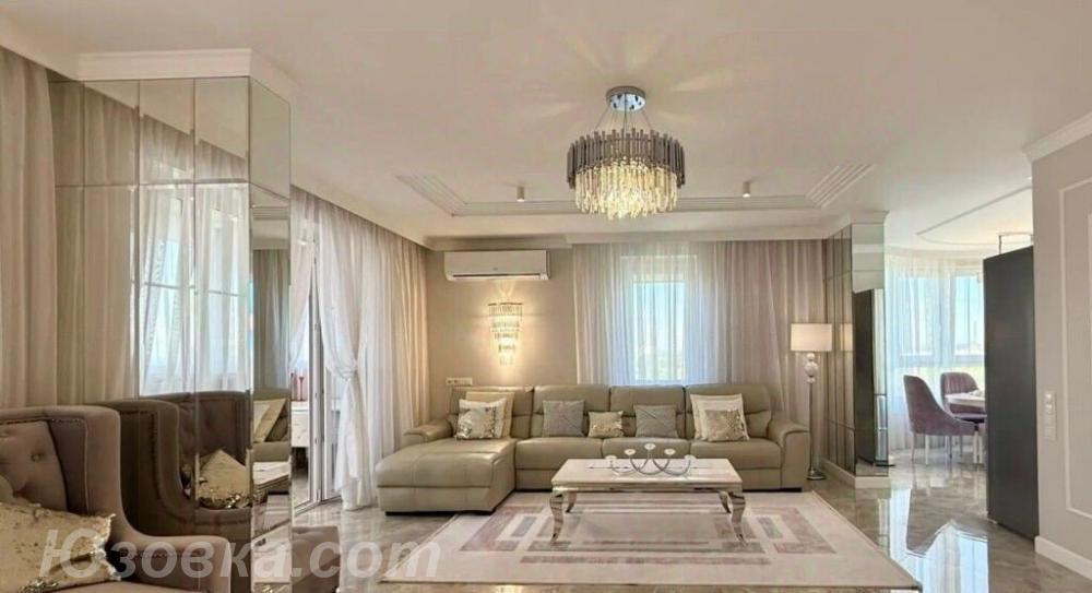 4-комн. квартира, 164м², с мебелью, 6/9 эт.