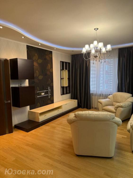 4-комн. квартира, 140 м², вторичка, 11/16 эт.