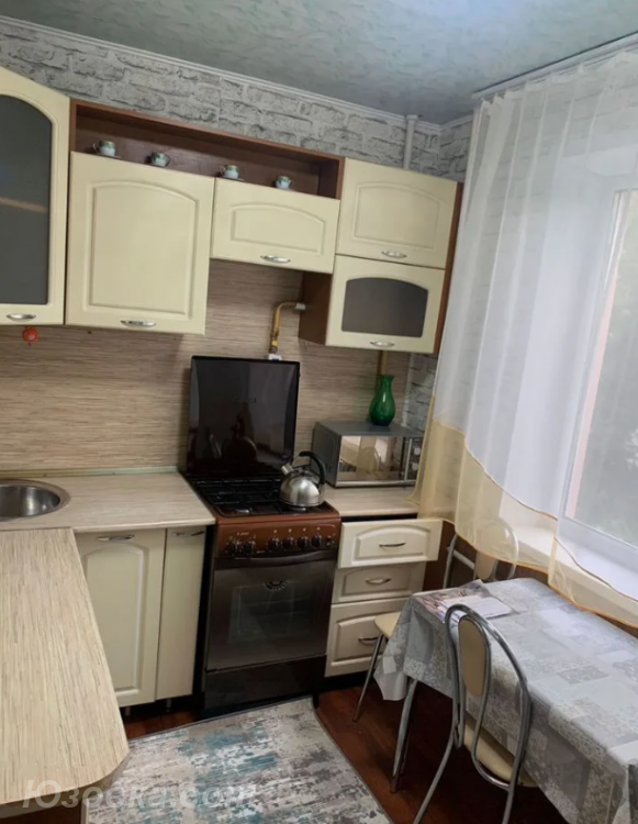 1-комн. квартира, 33м², с мебелью, 2/8 эт., ДОНЕЦК