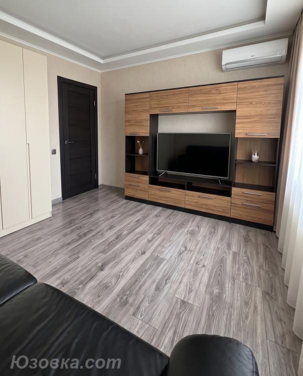 1-комн. квартира, 36м², с мебелью, 1/1 эт.