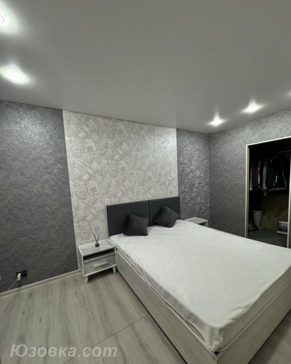 2-комн. квартира, 54м², с мебелью, 2/9 эт., ДОНЕЦК