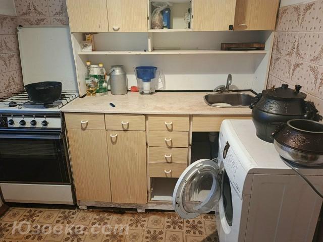3-комн. квартира, 44 м², вторичка, 4/5 эт., Макеевка