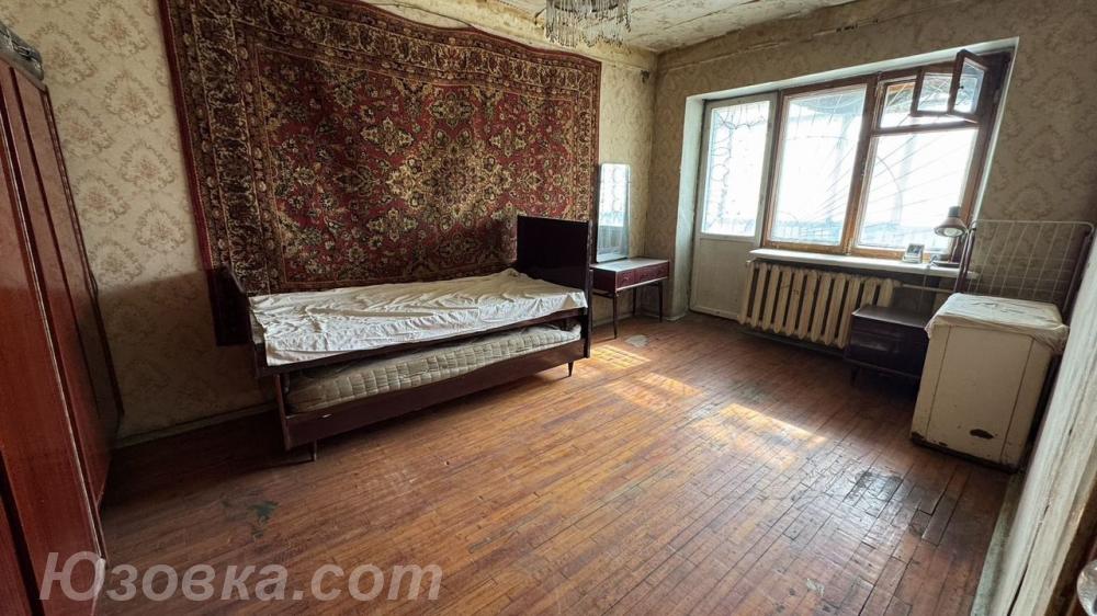 2-комн. квартира, 42 м², вторичка, 1/5 эт., ДОНЕЦК