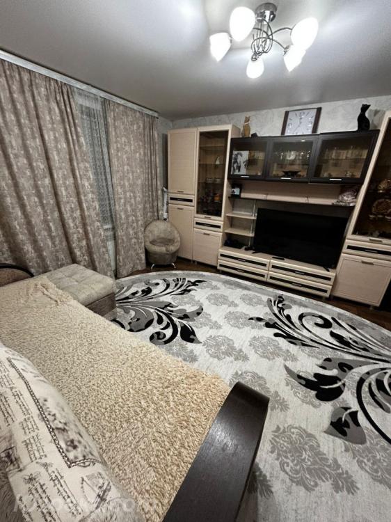 2-комн. квартира, 58м², с мебелью, 1/9 эт., ДОНЕЦК