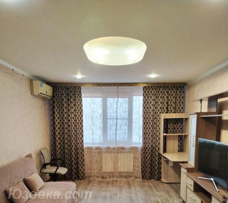 2-комн. квартира, 48м², с мебелью, 5/5 эт., ДОНЕЦК