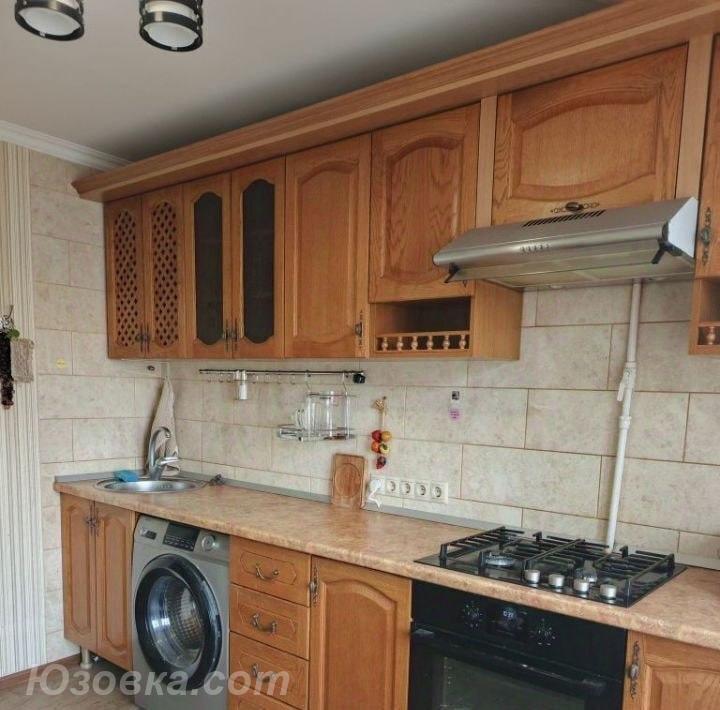 2-комн. квартира, 56м², с мебелью, 5/9 эт., ДОНЕЦК