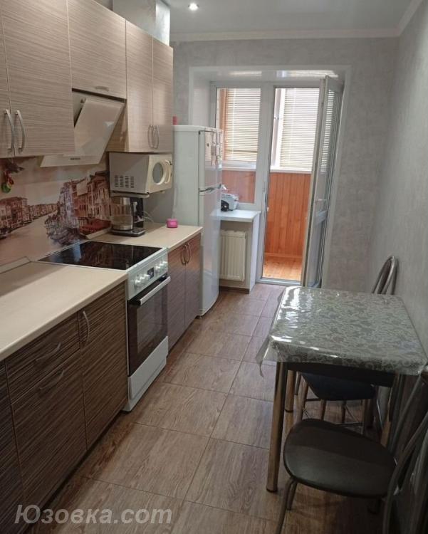 1-комн. квартира, 30м², с мебелью, 4/5 эт., ДОНЕЦК