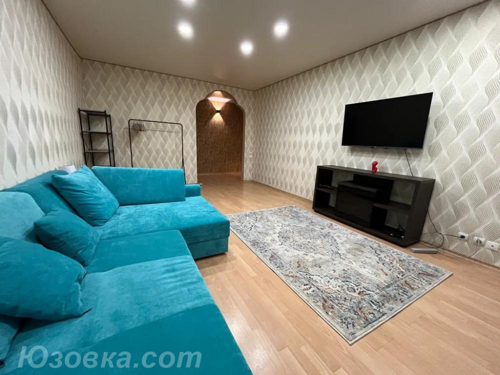 2-комн. квартира, 53м², с мебелью, 5/6 эт., ДОНЕЦК