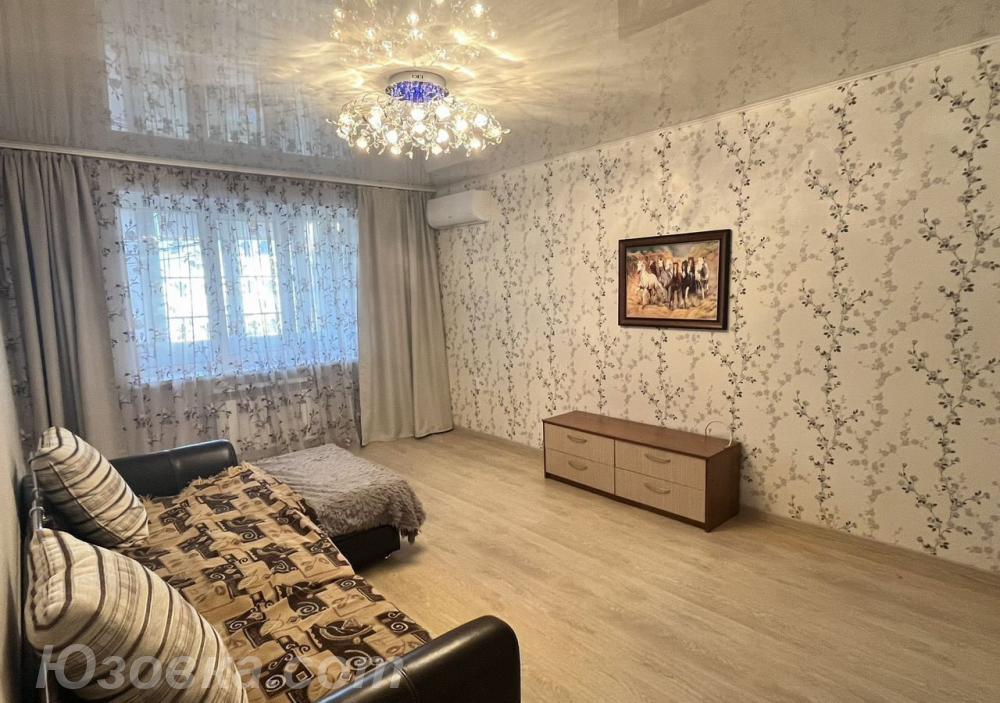 2-комн. квартира, 66м², с мебелью, 3/9 эт., ДОНЕЦК