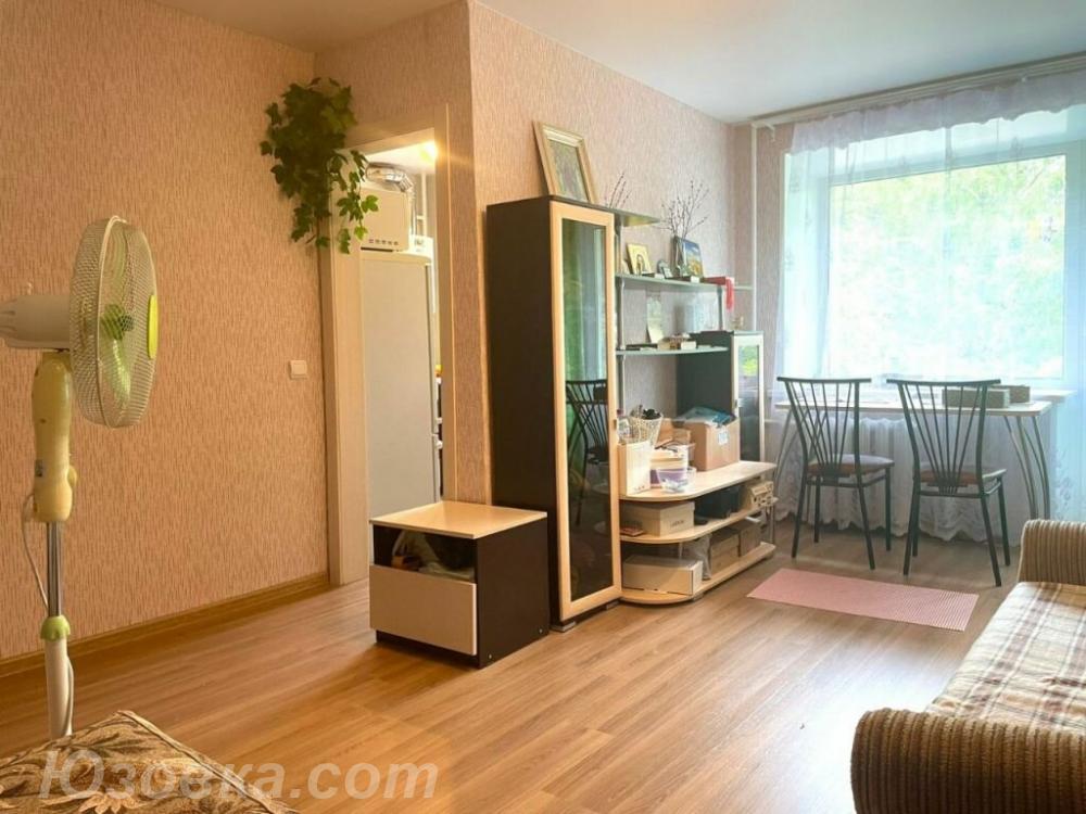 2-комн. квартира, 38м², с мебелью, 3/9 эт., ДОНЕЦК