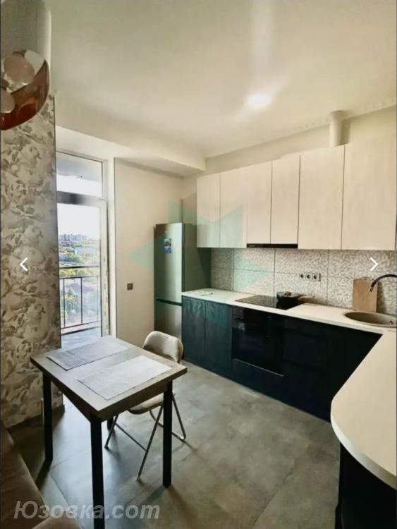 1-комн. квартира, 48м², с мебелью, 5/10 эт., ДОНЕЦК