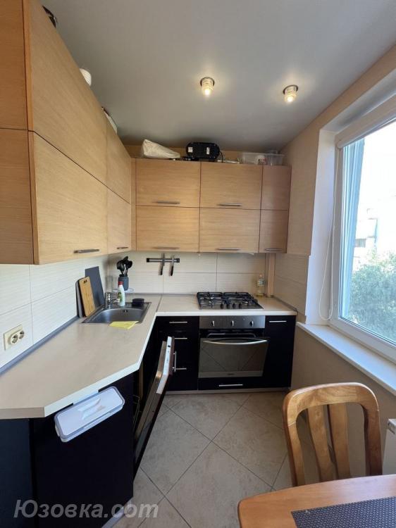 2-комн. квартира, 54м², с мебелью, 4/5 эт.