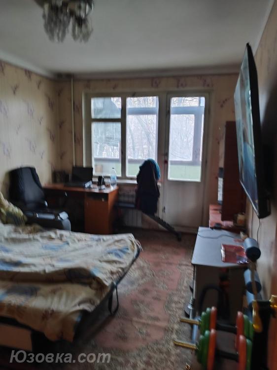 4-комн. квартира, 86 м², вторичка, 2/9 эт., ДОНЕЦК
