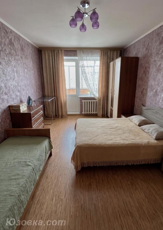1-комн. квартира, 45м², с мебелью, 1/1 эт., ДОНЕЦК