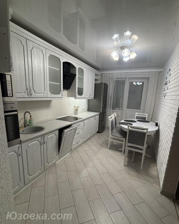 1-комн. квартира, 50м², с мебелью, 2/10 эт.