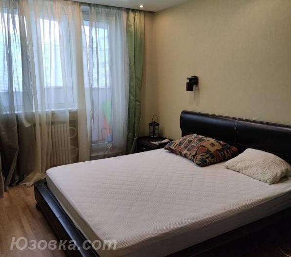 3-комн. квартира, 70м², с мебелью, 4/9 эт., ДОНЕЦК