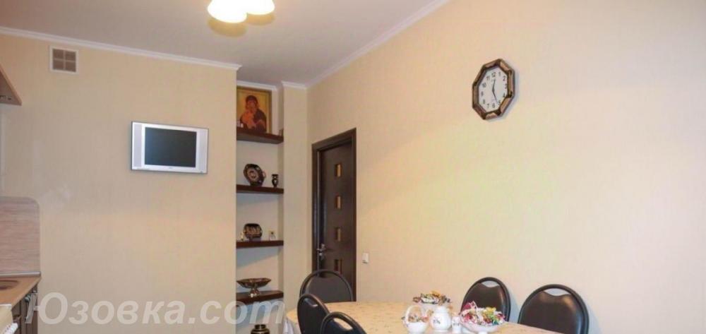 2-комн. квартира, 85м², с мебелью, 2/16 эт., ДОНЕЦК