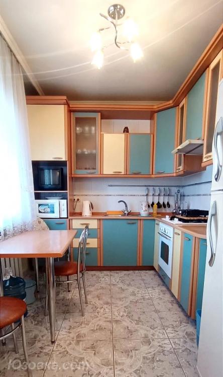 3-комн. квартира, 72 м², вторичка, 7/7 эт., ДОНЕЦК
