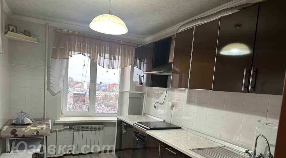 2-комн. квартира, 51м², с мебелью, 3/9 эт., ДОНЕЦК