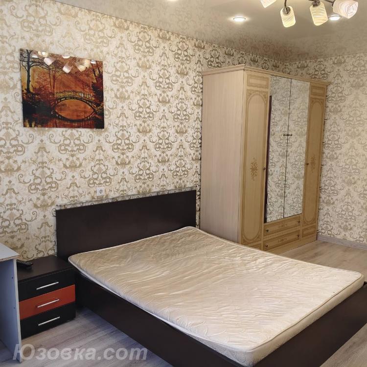 2-комн. квартира, 52м², с мебелью, 2/5 эт., ДОНЕЦК