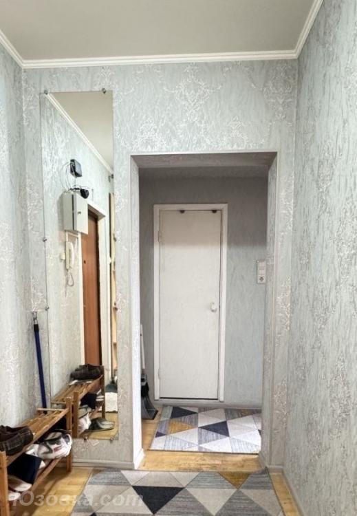 2-комн. квартира, 54м², с мебелью, 3/9 эт., ДОНЕЦК