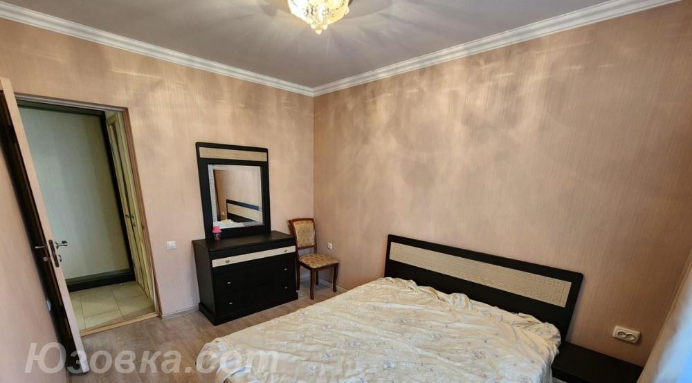 1-комн. квартира, 42м², с мебелью, 3/9 эт.