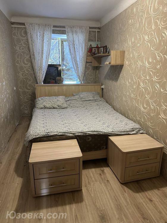 3-комн. квартира, 48м², с мебелью, 3/9 эт., ДОНЕЦК