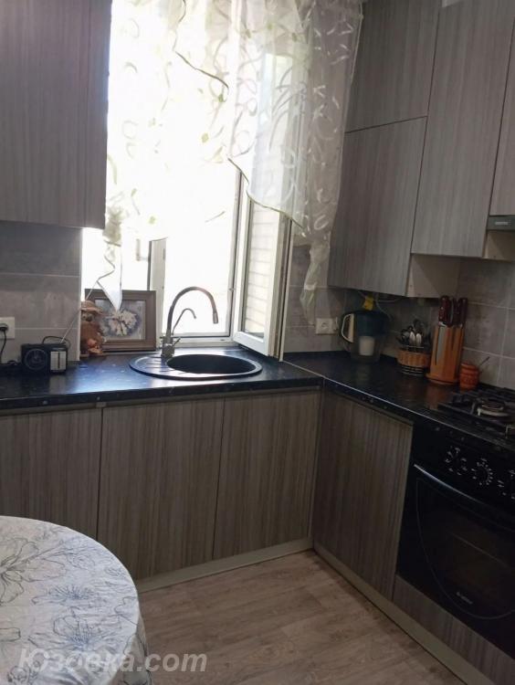 1-комн. квартира, 28 м², вторичка, 2/2 эт., Макеевка