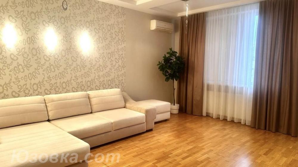 3-комн. квартира, 110м², мебель частично, 5/14 эт.