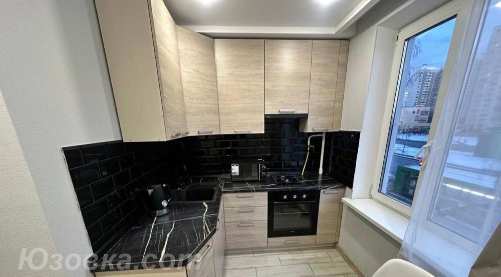 2-комн. квартира, 56м², с мебелью, 3/5 эт., ДОНЕЦК