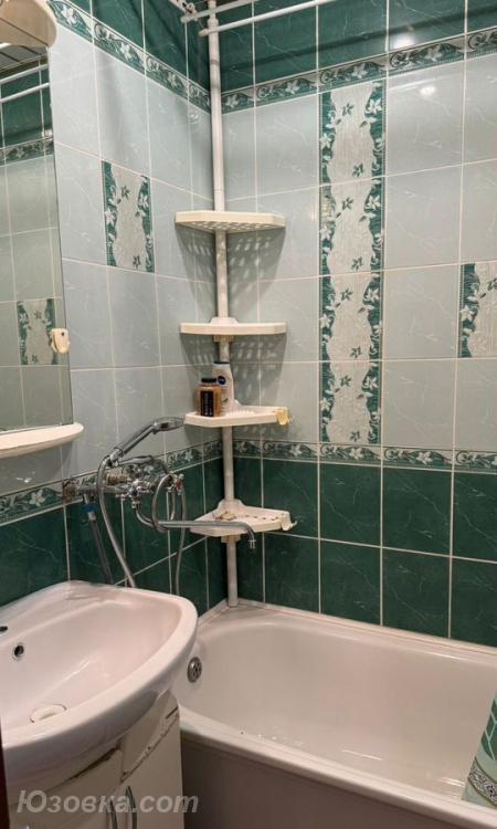 2-комн. квартира, 47м², с мебелью, 2/5 эт., ДОНЕЦК