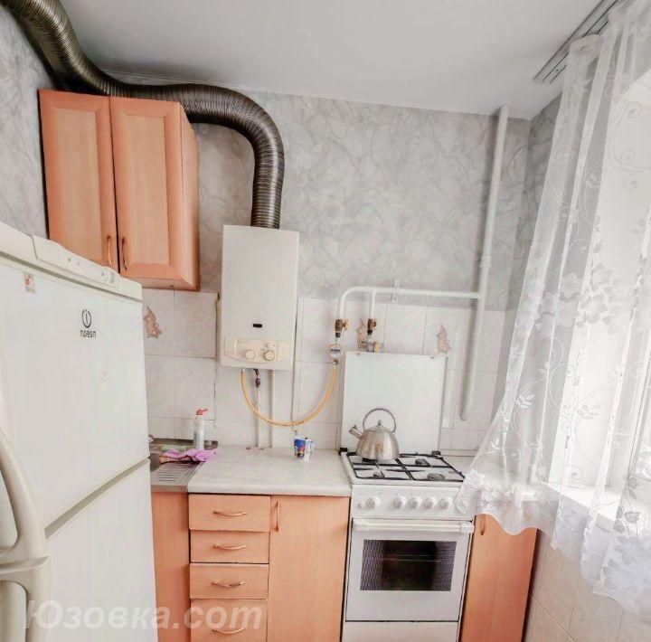 2-комн. квартира, 45м², с мебелью, 3/9 эт., ДОНЕЦК