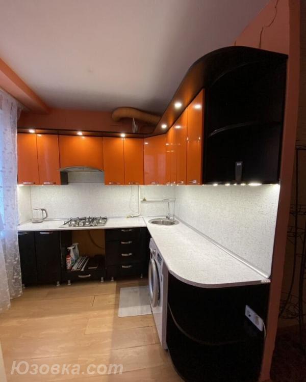 2-комн. квартира, 45м², с мебелью, 2/5 эт., ДОНЕЦК