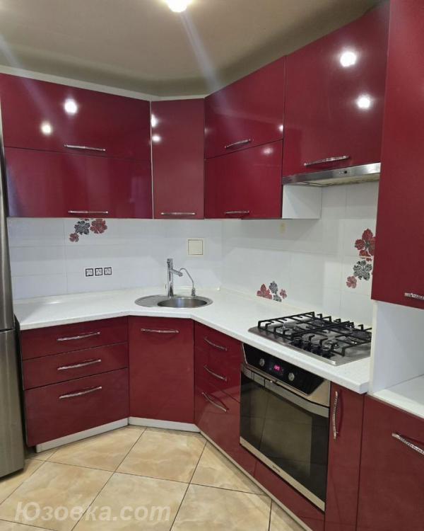 3-комн. квартира, 38м², с мебелью, 3/5 эт.