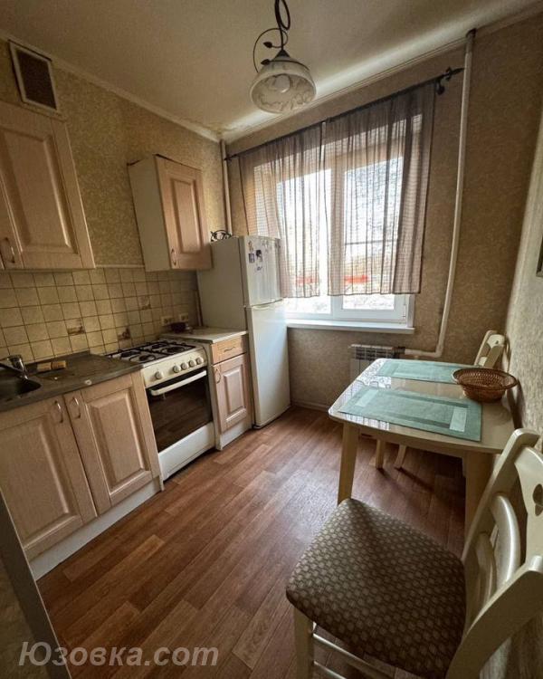 2-комн. квартира, 45м², с мебелью, 2/5 эт., ДОНЕЦК