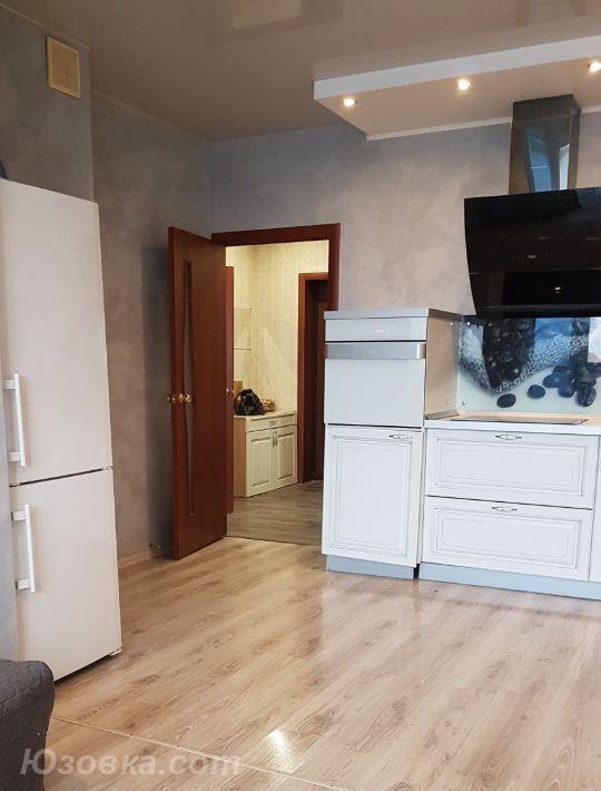 1-комн. квартира, 38м², с мебелью, 4/9 эт.