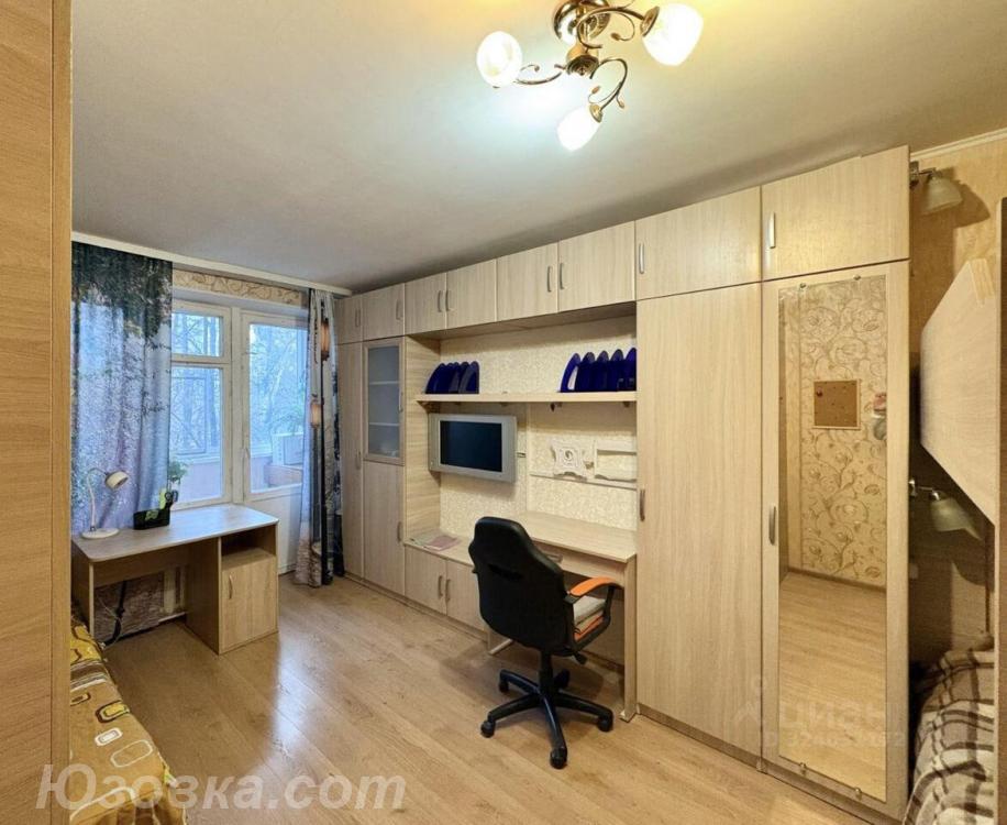2-комн. квартира, 50м², с мебелью, 4/5 эт., ДОНЕЦК