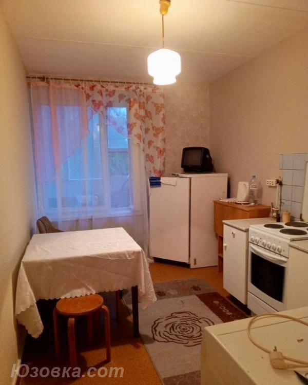 1-комн. квартира, 40м², с мебелью, 2/5 эт., ДОНЕЦК