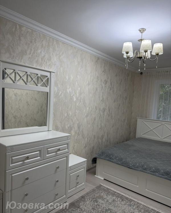 2-комн. квартира, 49м², с мебелью, 2/5 эт.