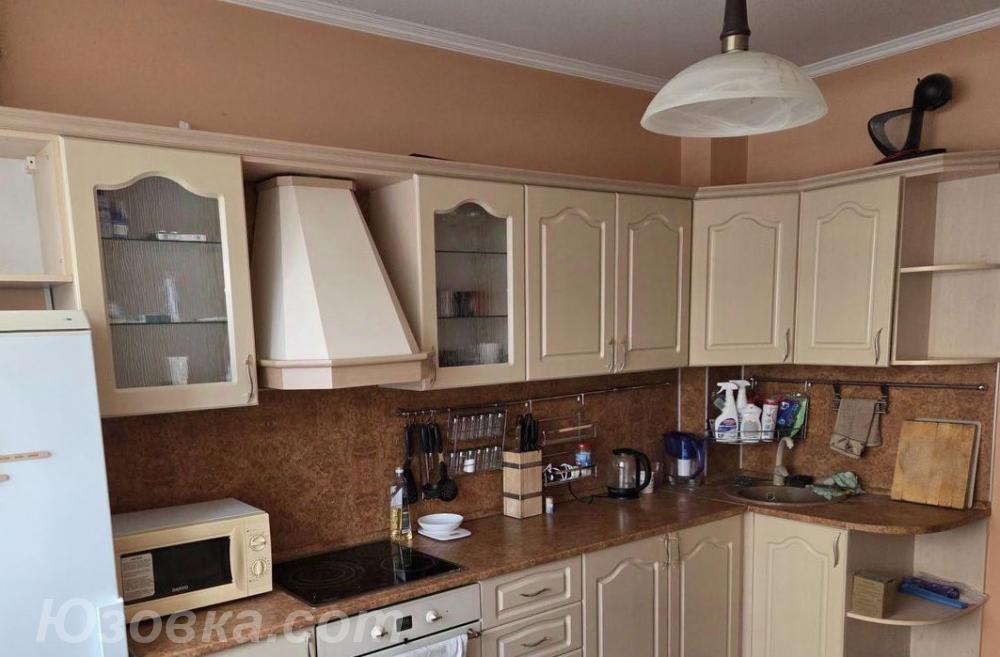 2-комн. квартира, 55м², с мебелью, 4/9 эт., ДОНЕЦК