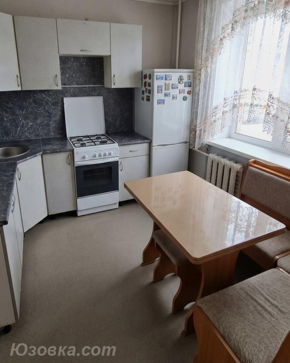 2-комн. квартира, 46м², с мебелью, 2/2 эт.