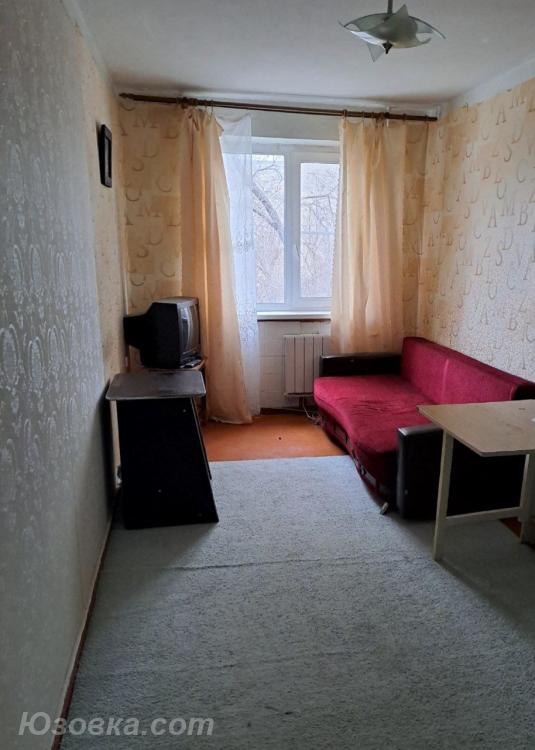 2-комн. квартира, 50м², с мебелью, 1/5 эт., ДОНЕЦК