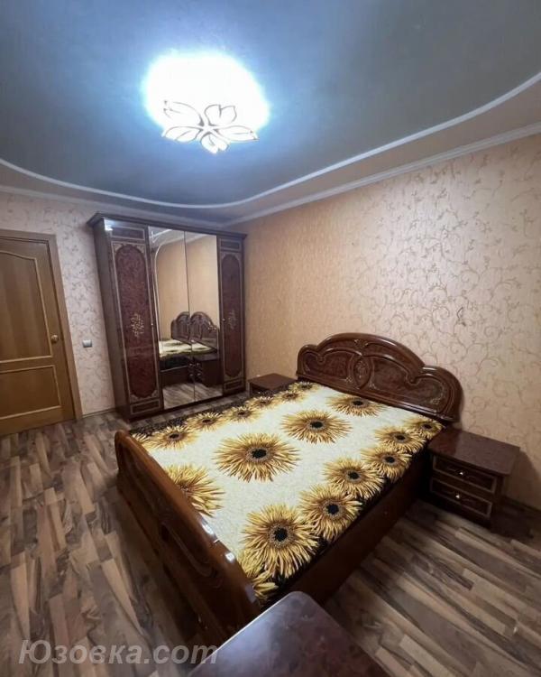 2-комн. квартира, 54м², с мебелью, 2/9 эт., ДОНЕЦК