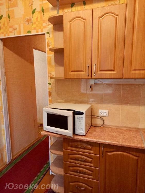 1-комн. квартира, 31м², с мебелью, 3/4 эт., Макеевка