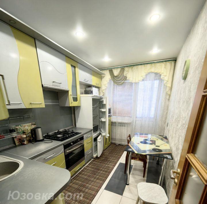 2-комн. квартира, 48м², с мебелью, 2/9 эт., ДОНЕЦК